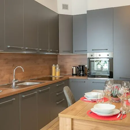 La Serena Large With Wifi, A/c, Private Parking *