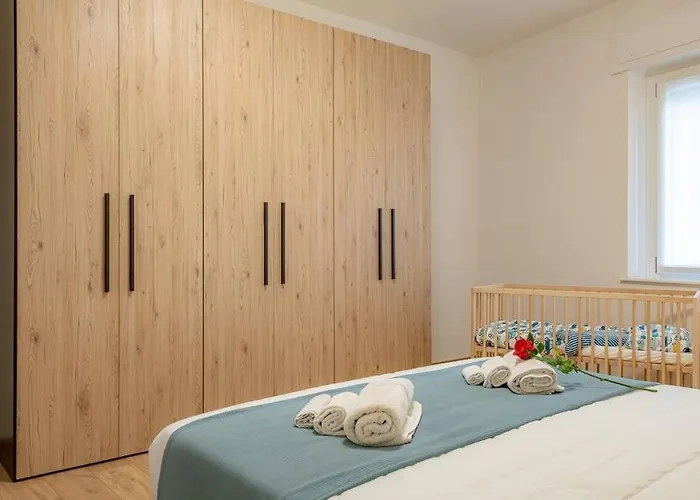 La Serena Large With Wifi, A/c, Private Parking Acquaseria